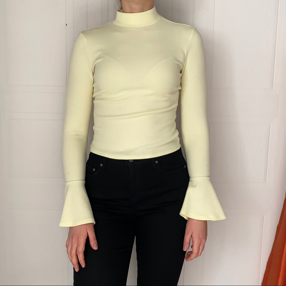 Long sleeve sweater